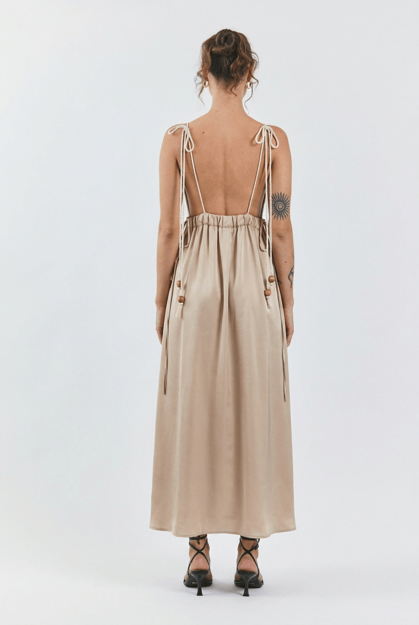 VESTIDO FLORA